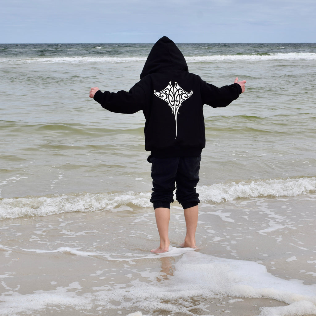UREIA HOODIE - BLACK