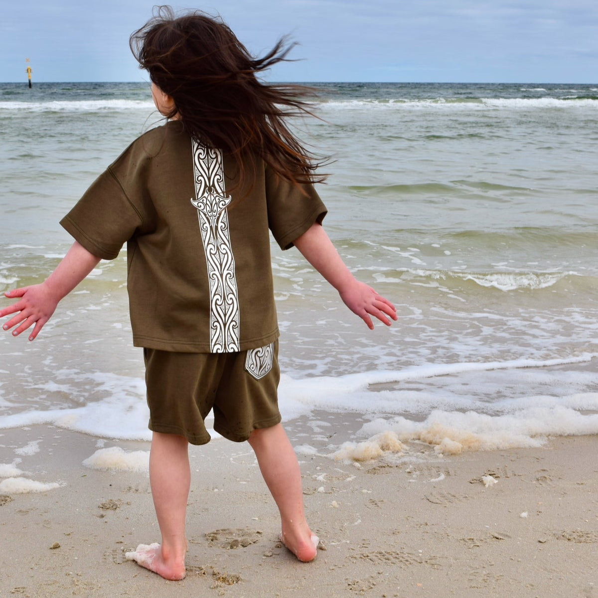 UREIA TEE & SHORT SET - KHAKI