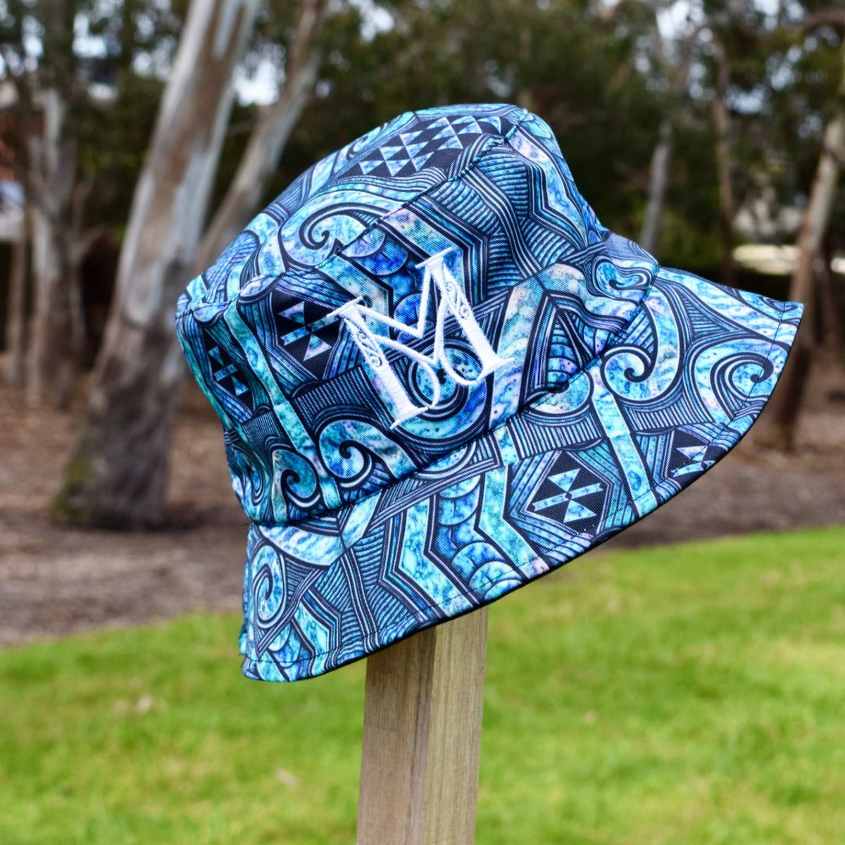 RAUMATI REVERSIBLE BUCKET HAT
